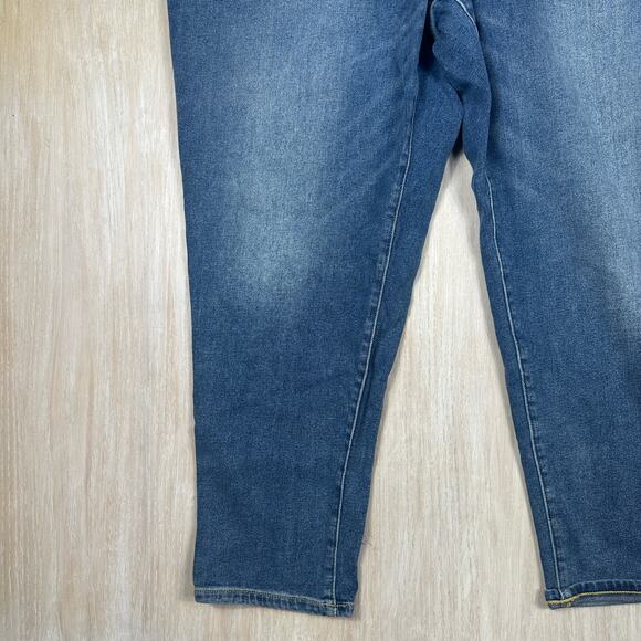 Lane Bryant Flex Magic Waistband Signature Fit Mid Rise Boyfriend Jeans Plus 22 - Picture 5 of 15